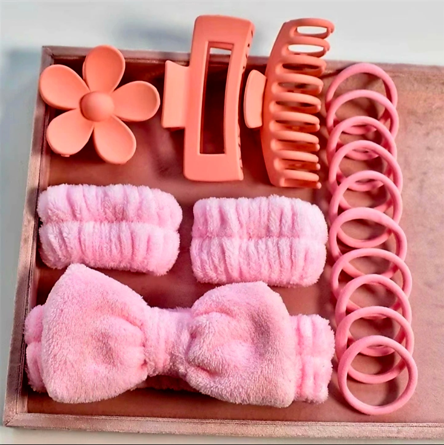 Complete Facial SPA ACCESSORIES SET in PP Packing Organizer (LIGTH PINK)