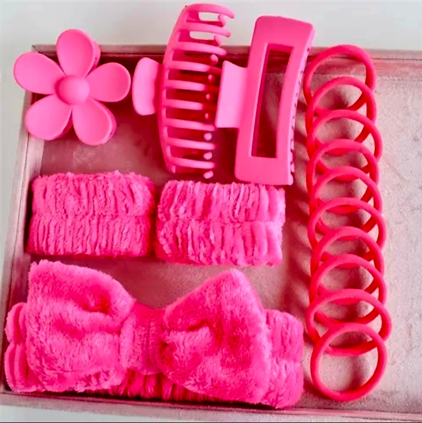 Complete Facial SPA ACCESSORIES SET in PP Packing Organizer (WATERMELON RED)