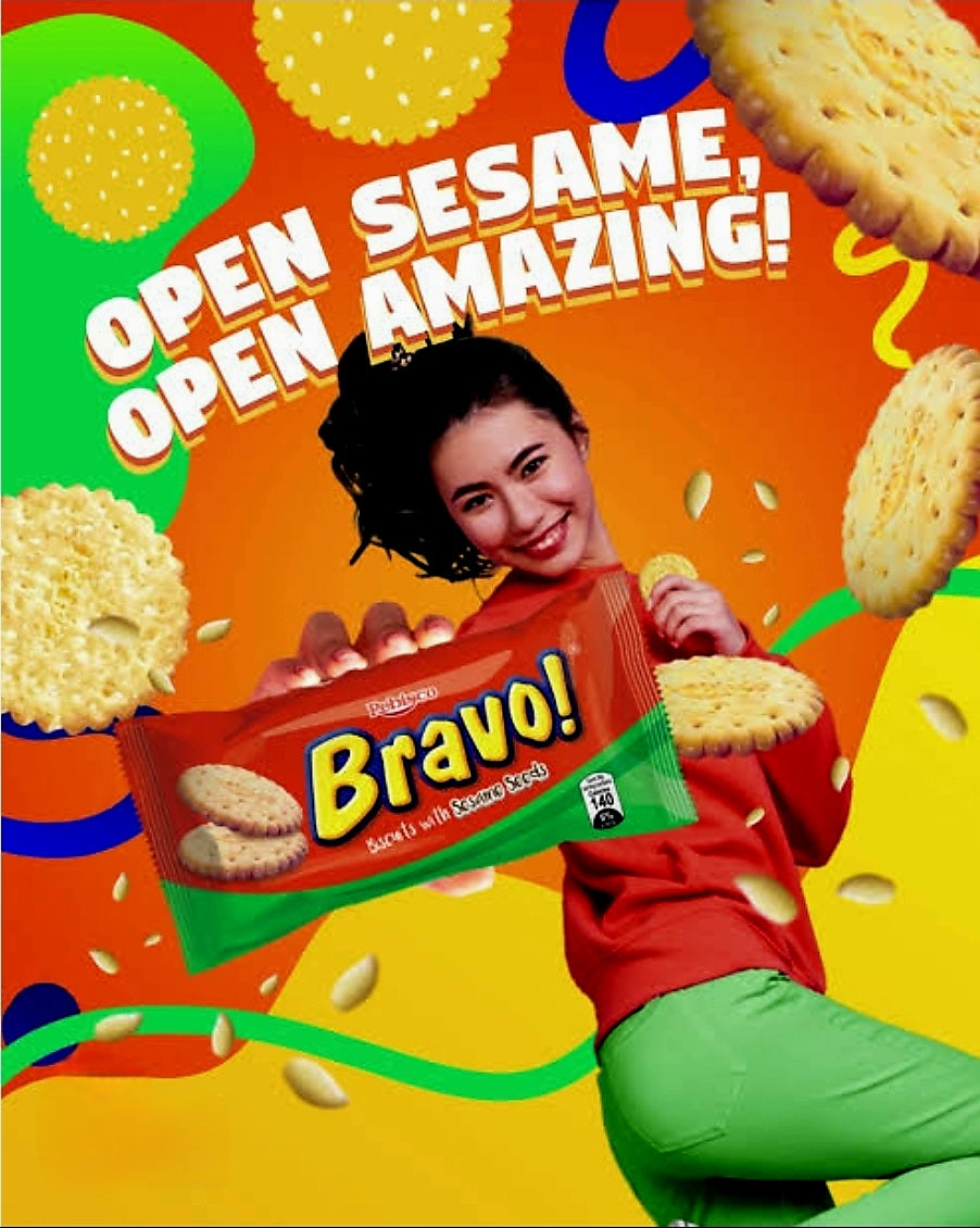 Rebisco BRAVO Sesame Biscuits 30g × 10pcs