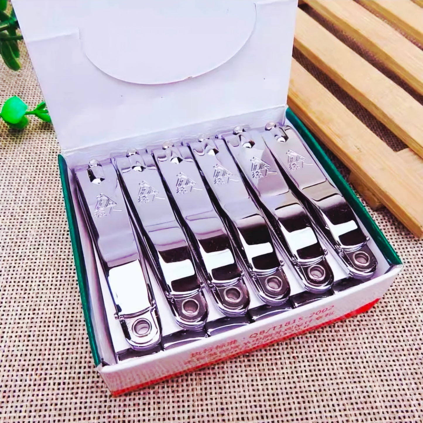 Strong Man Brand STAINLESS NAIL CUTTER with File