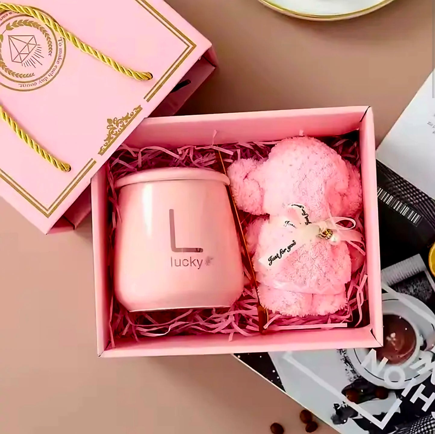 Lucky Mug with Teddy Towel Gift Set (PINK, GREEN, ORANGE, RED)