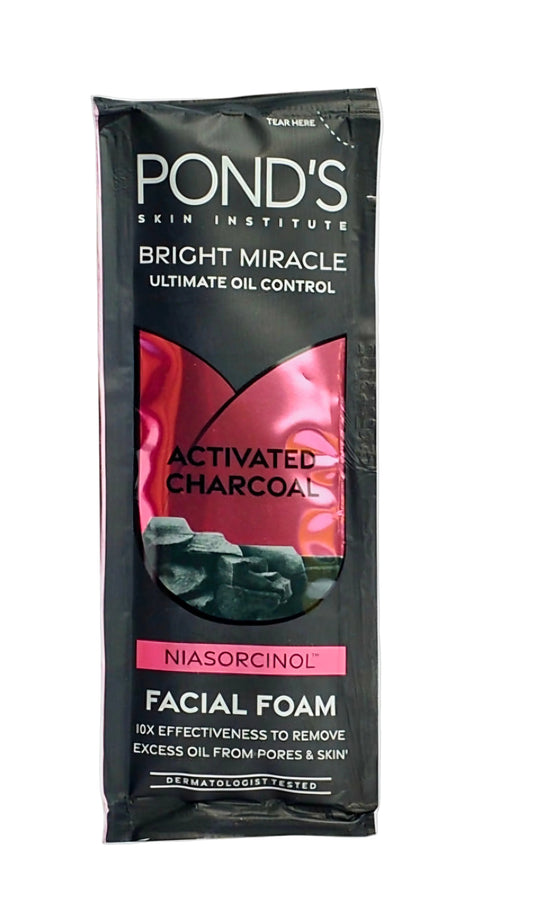 POND'S Bright Miracle Niasorcinol ULTIMATE OIL CONTROL Activated Charcoal 10g (Travel Size Sachet)